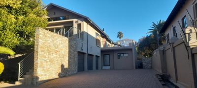 House For Sale in Linden, Johannesburg